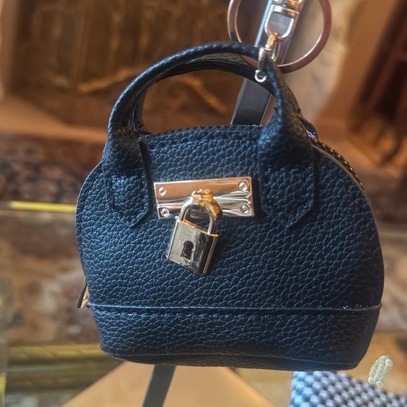 Keychain Black Mini Handbag - Picture 3 of 4